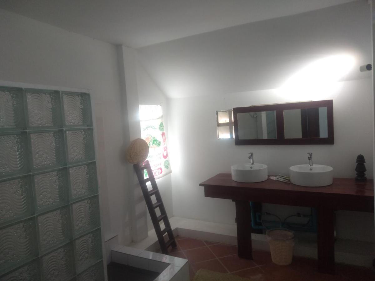 Manoha Villa Сиануквиль Экстерьер фото